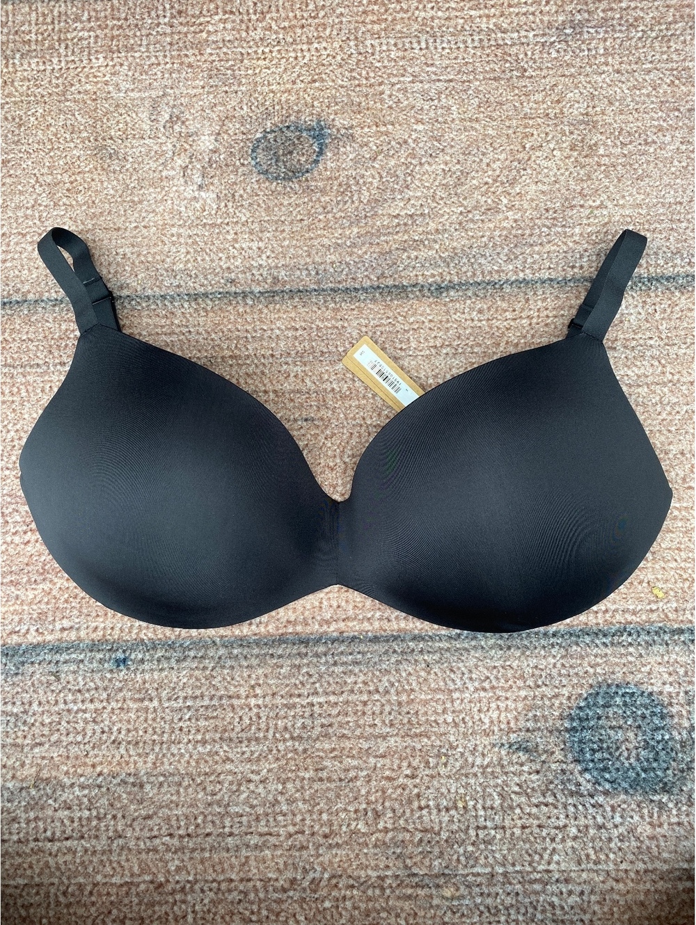 Skims Wireless form push up plunge bra onyx 34DD t-shirt seamless comfort new